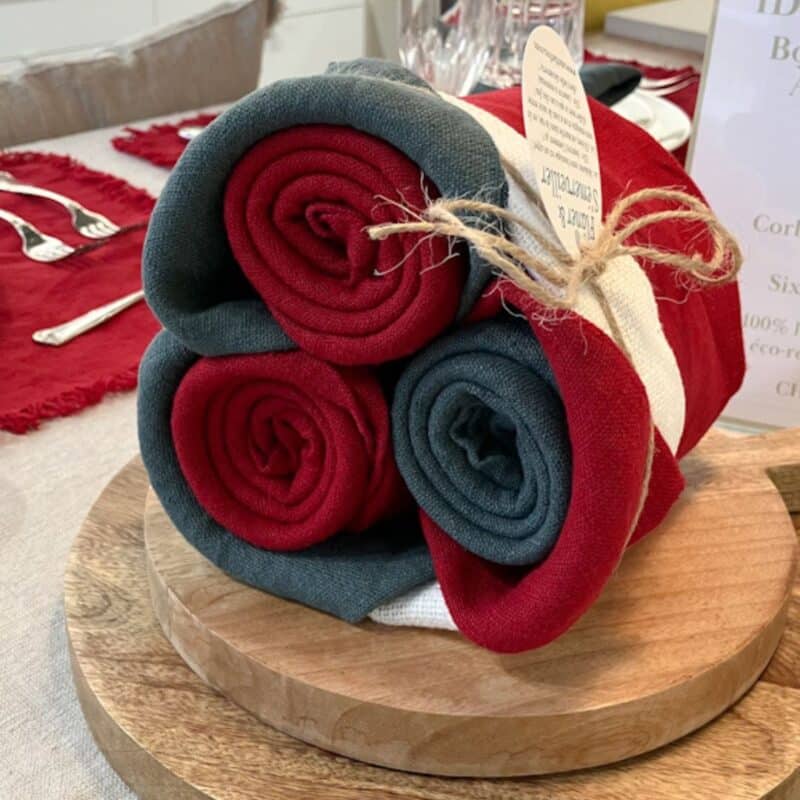 69305ae287d85750b868e327