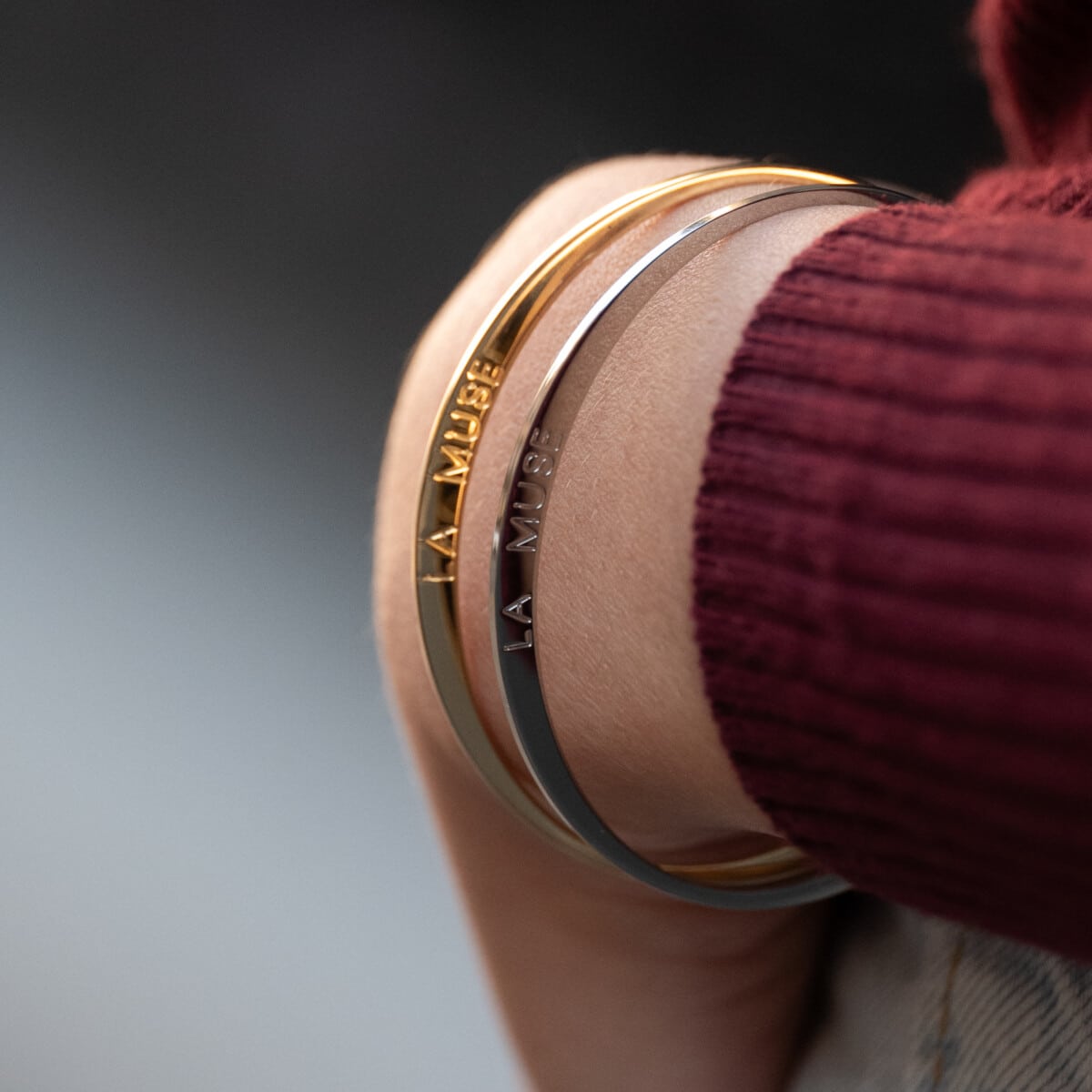 LA MUSE bracelet worn